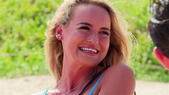 Aubrey O’Day Talks Pauly D Relationship & ‘Ex On The Beach’ – Hollywood Life