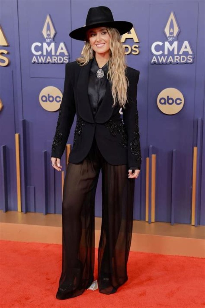 CMA Awards 2020 – See Photos Of Stars At The CMAs