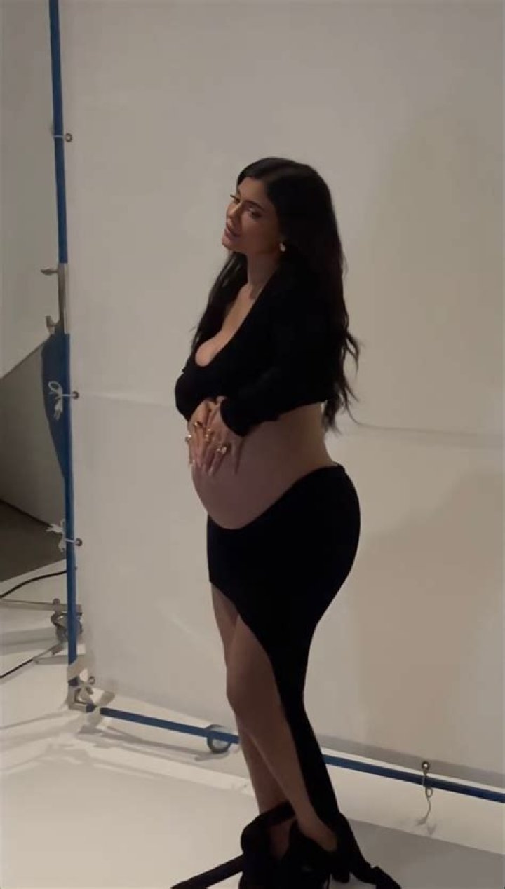 Kim K Steps Out With North & Saint As Fans Theorize Her Baby Is Due Same Time As Kylie’s