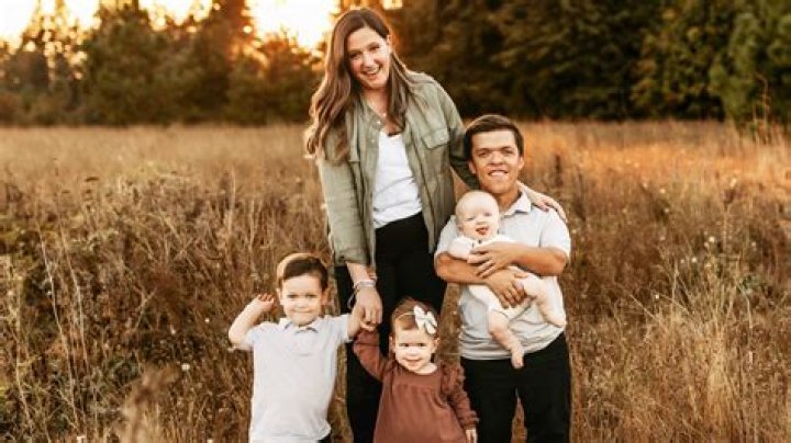 Zach & Tori Roloff On More Kids & Drama – Hollywood Life