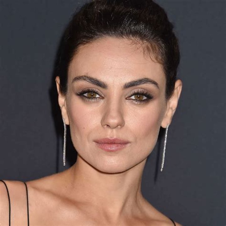 Mila Kunis – Hollywood Life