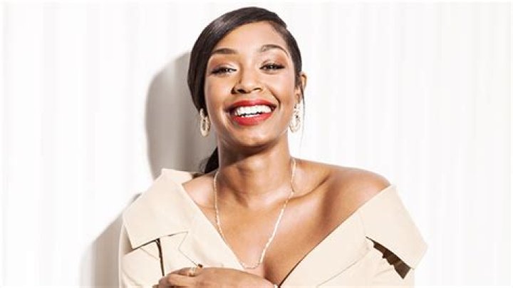 ‘Pearson’s Chantel Riley Raves Over Working With Gina Torres: ‘It’s Like A Master Class’