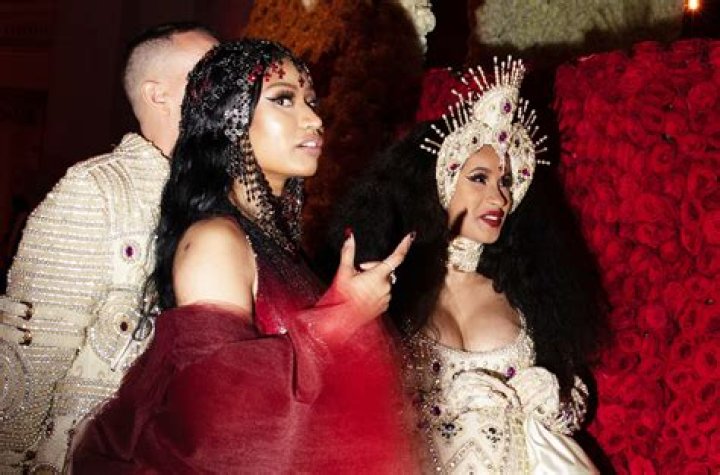 Nicki Minaj Gets Close To Quavo On Set Of Epic Music Video: Karrueche Jealous?
