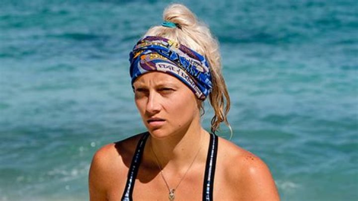 Who Is Kelley Wentworth? — 5 Things About ‘Survivor’ Contestant – Hollywood Life